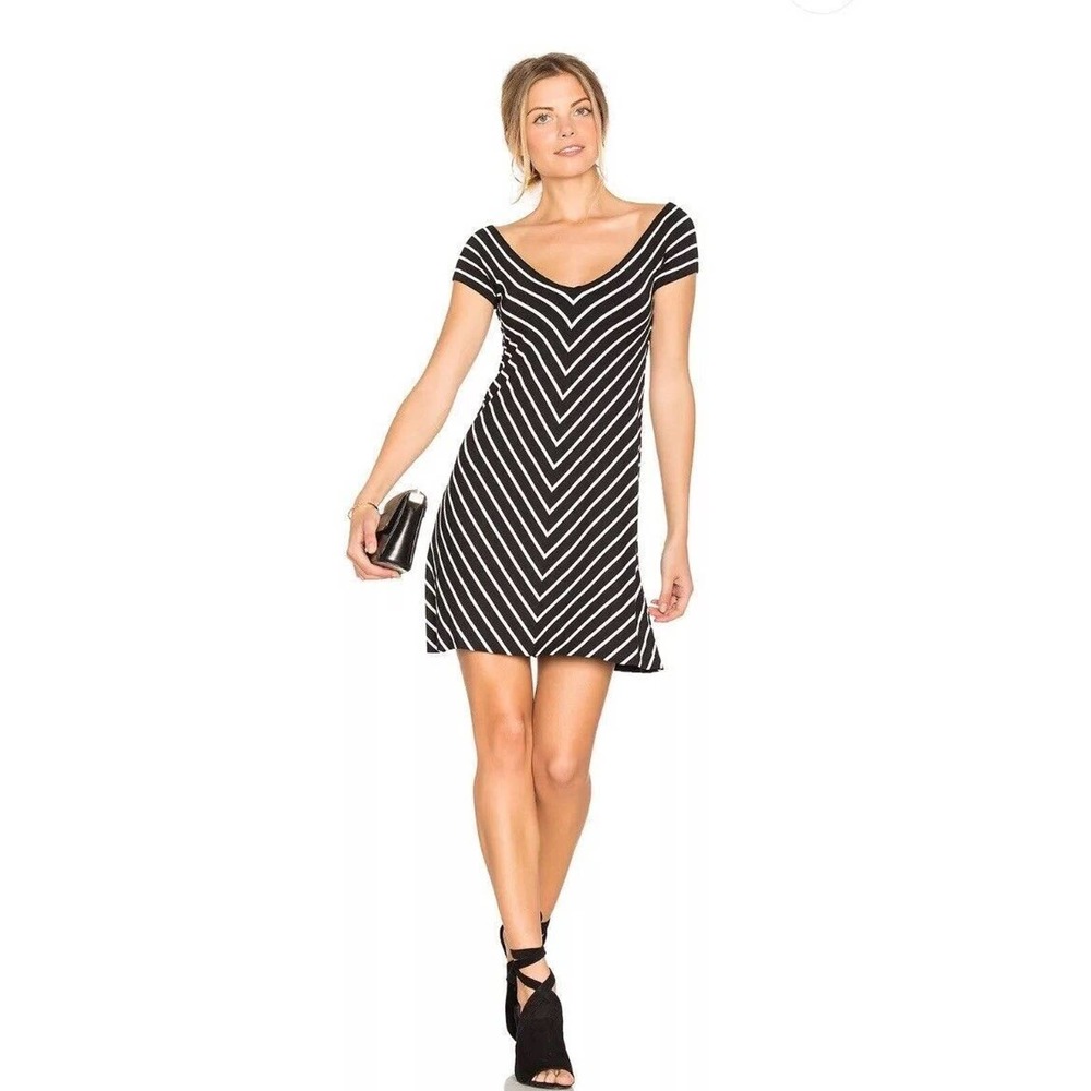 NWT Bailey 44 Stitch Fix Black White Striped Off the Shoulder Knit Dress Size M